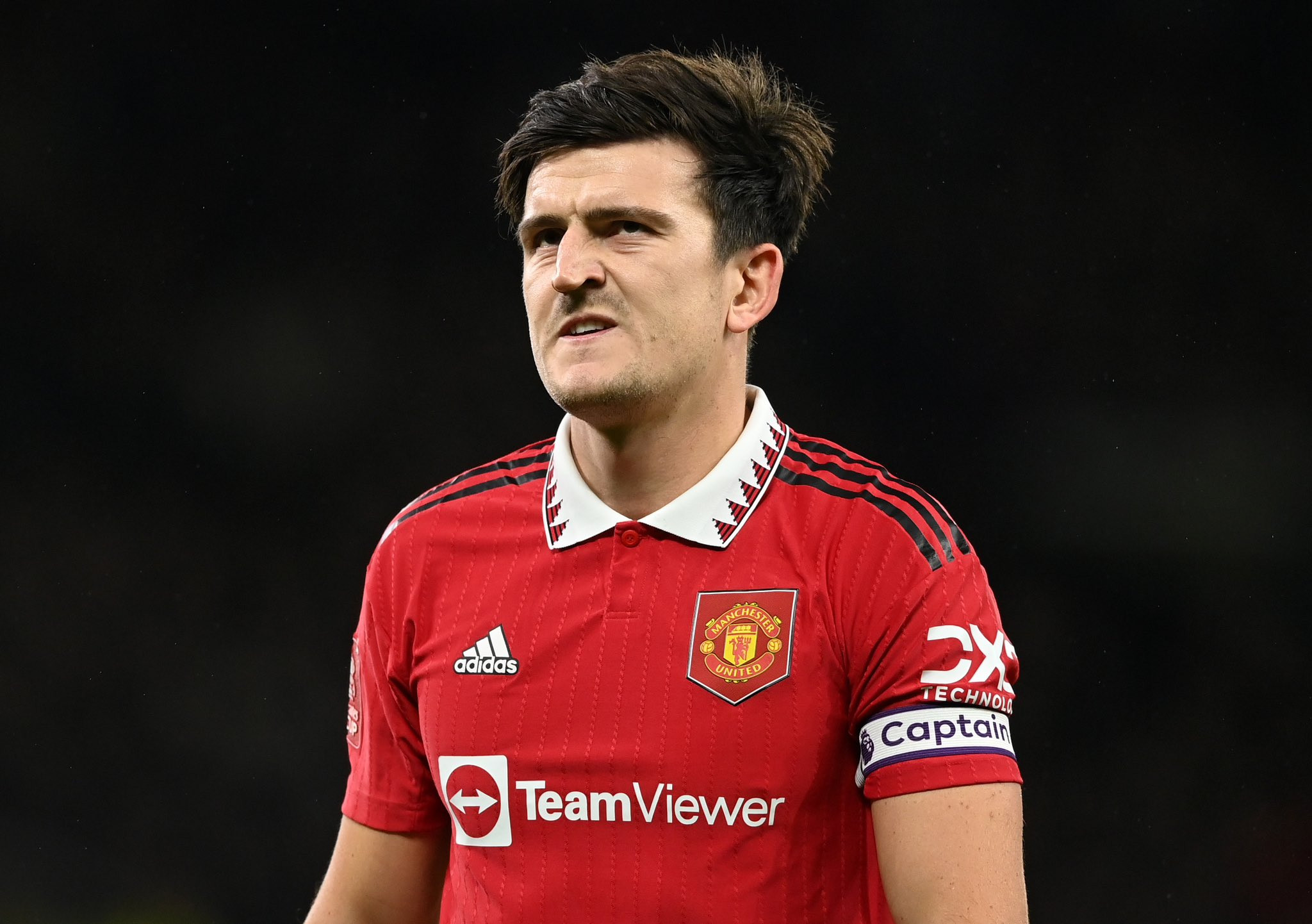 Sốt dẻo Harry Maguire bỏ MU gia nhập Aston Villa