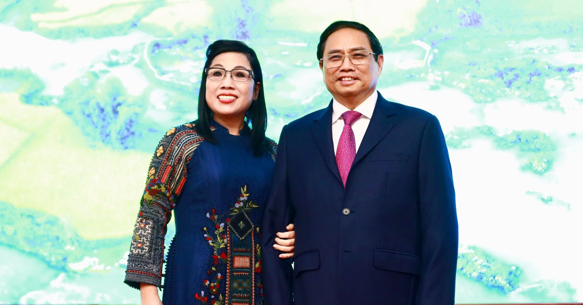 Thủ tướng Phạm Minh Chính và phu nhân chủ trì chiêu đãi đoàn Ngoại giao dịp năm mới