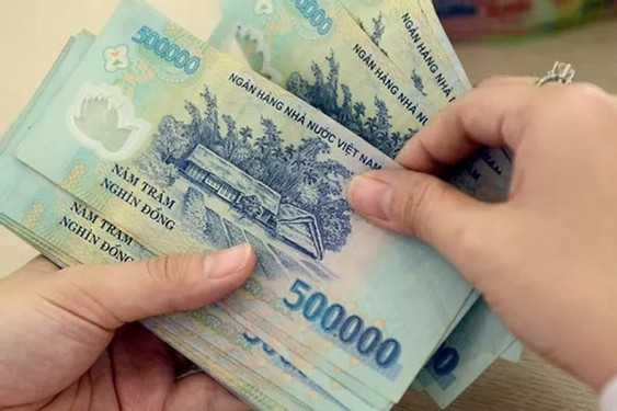 Xin lùi trình lương tối thiểu vùng, tiết kiệm 500.000 tỷ cải cách tiền lương