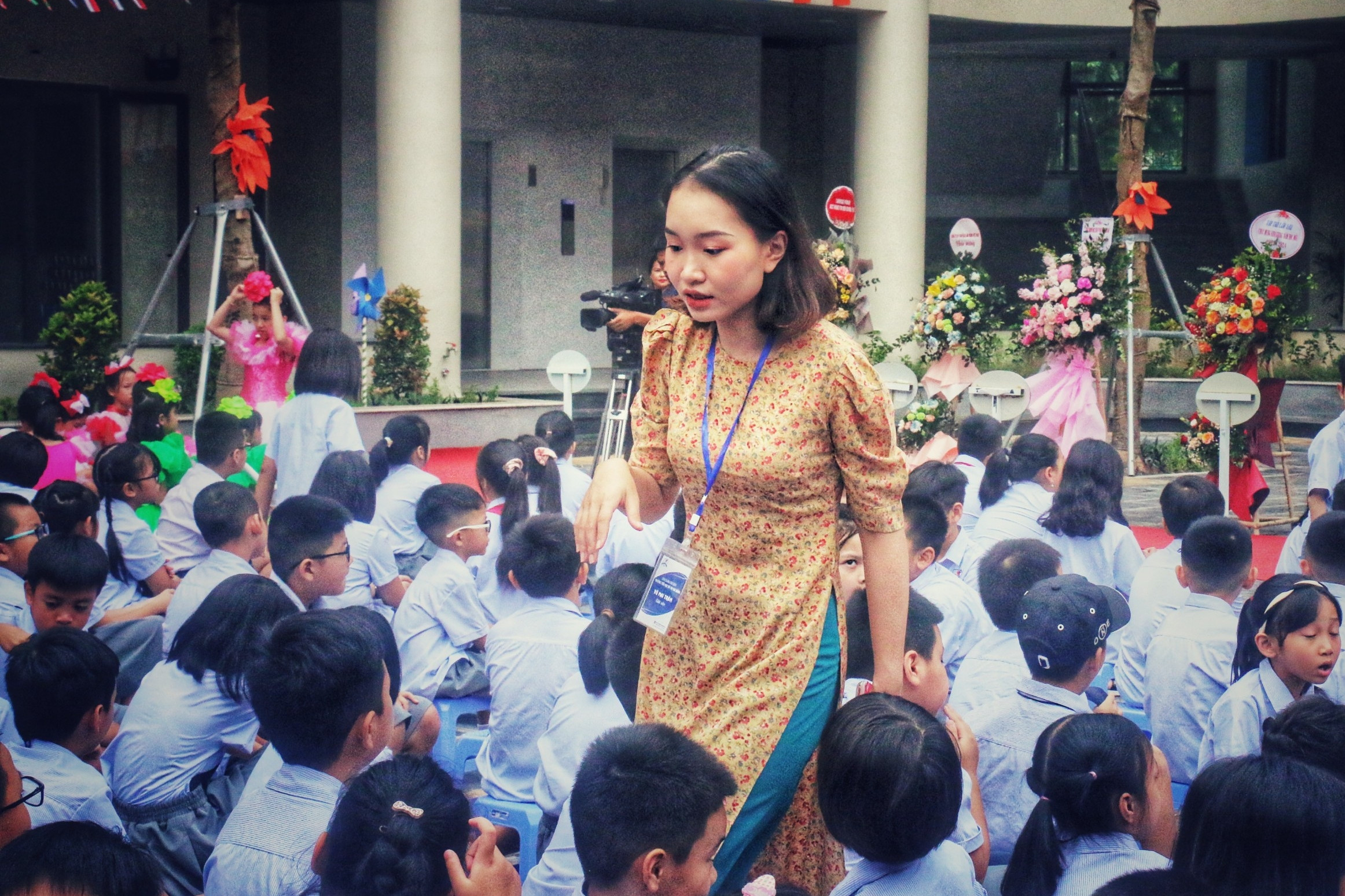Hưởng phụ cấp ưu đãi cao hơn ngành nghề khác, đời sống giáo viên vẫn khó khăn