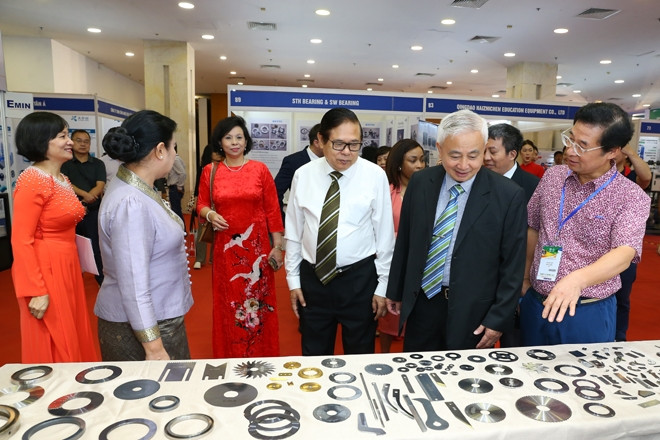 Khai mạc Hội chợ quốc tế hàng công nghiệp Việt Nam 2023