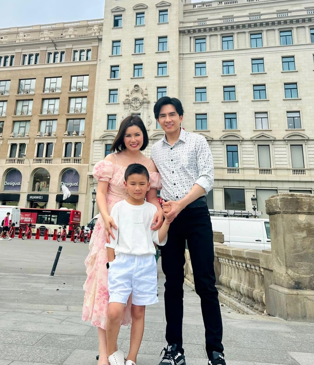 dantruong6 edited 1692814957203.jpg