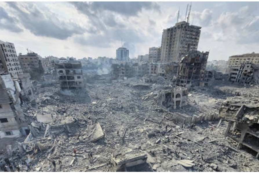 Hình ảnh thành trì Hamas đổ nát sau những trận không kích liên tiếp của Israel