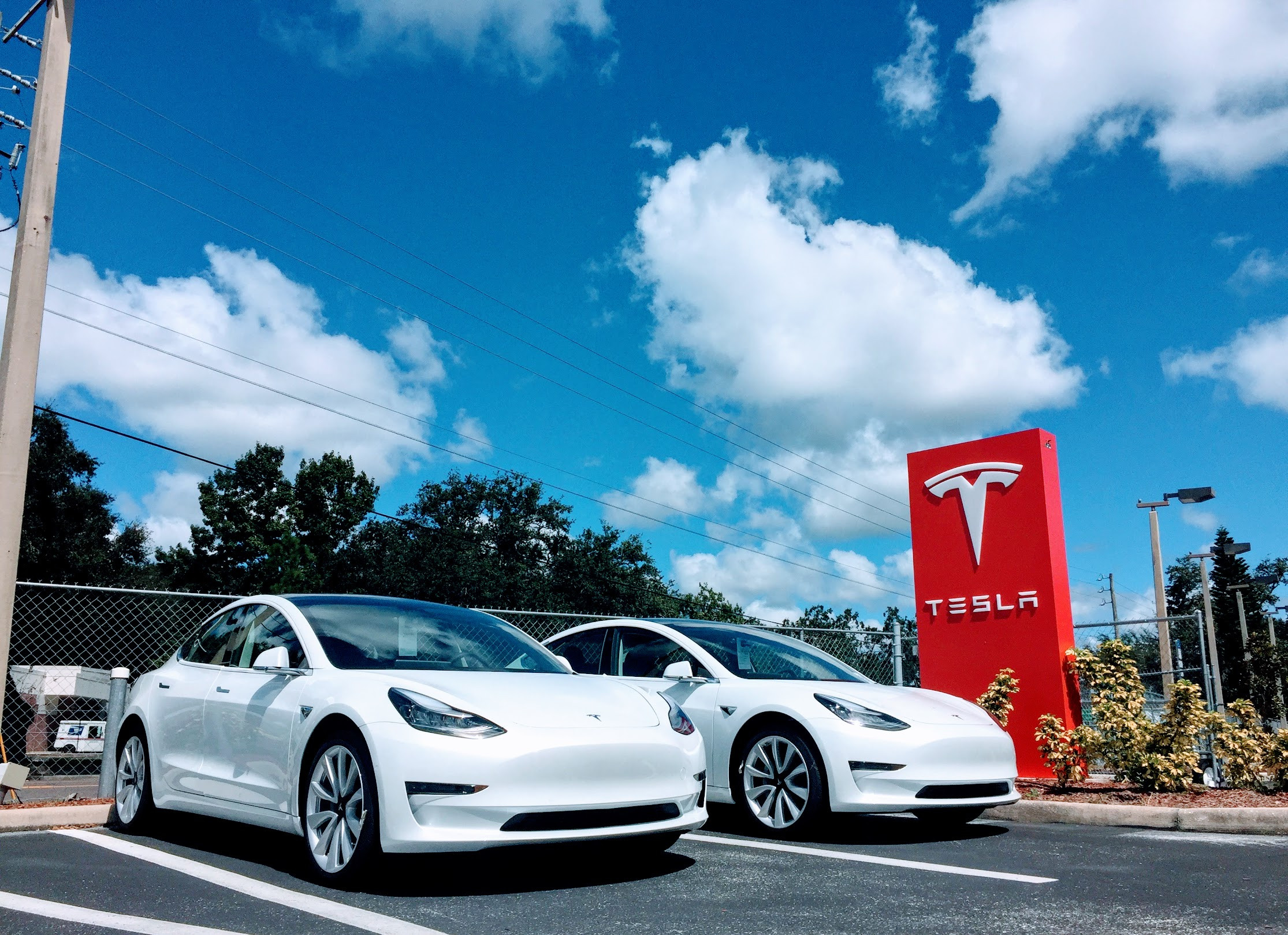 tesla model 3 deliveries tampa delivery center florida zach shahan cleantechnica 5.jpg