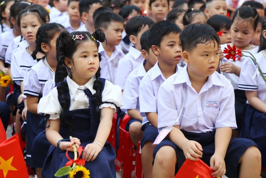 Tỉnh nghèo 'mạnh tay' miễn giảm học phí, hàng trăm nghìn học sinh hưởng lợi