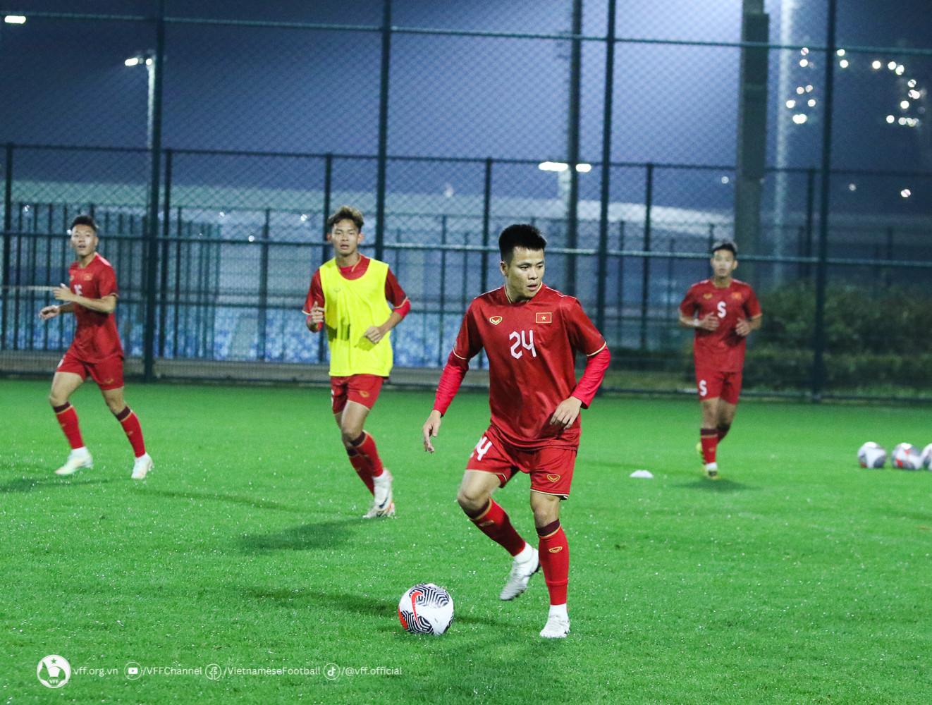 tuyen viet nam 8.jpeg