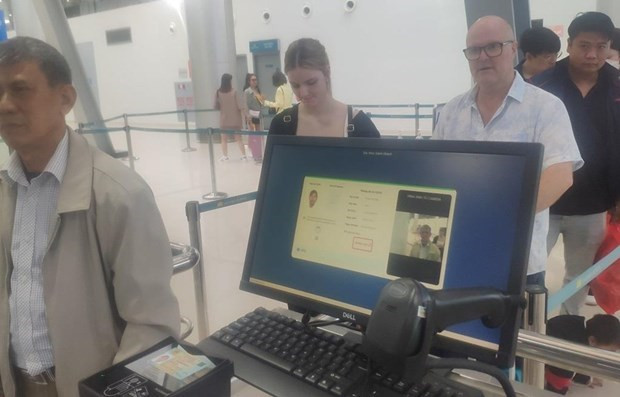 Biometric authentication to be applied at airports nationwide from November hinh anh 1