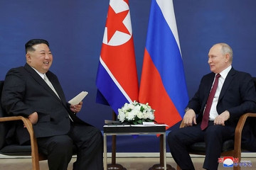 Chủ tịch Triều Tiên Kim Jong Un trao đổi thư với ông Putin