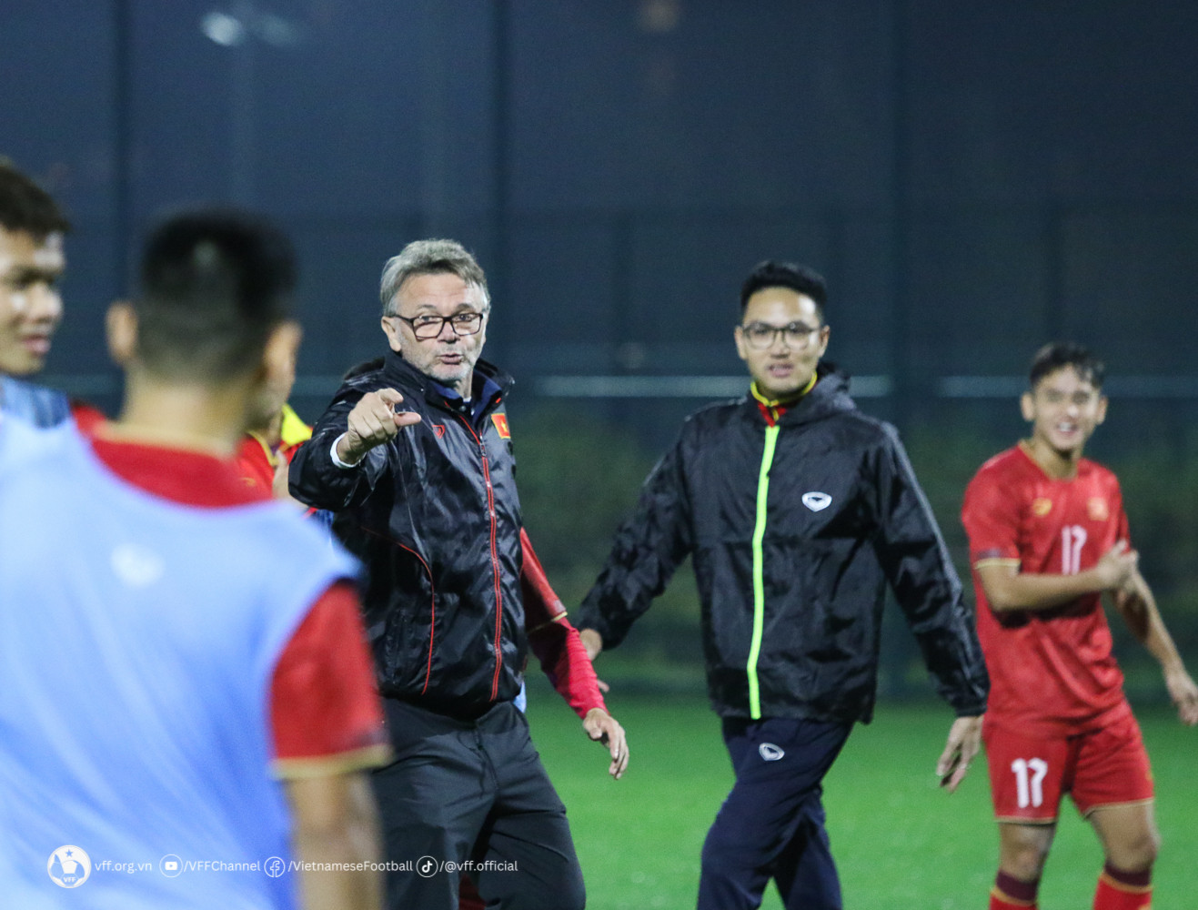 tuyen viet nam 3.jpg