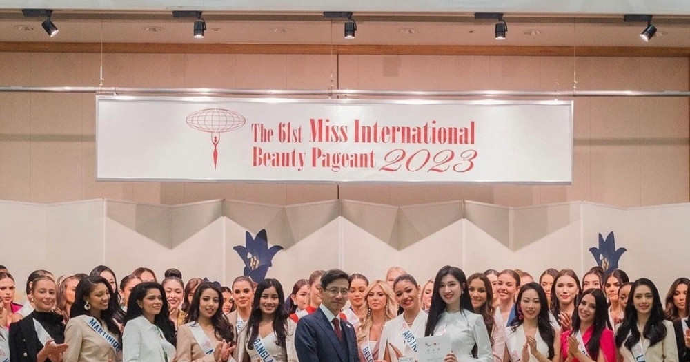 Phuong Nhi Wins First Prize At Miss International 2023