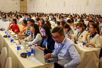 Vietnam HR Summit 2023 - Thúc đẩy doanh nghiệp từ sinh tồn đến thịnh vượng