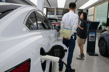 Xuất khẩu xe điện của Trung Quốc tăng vọt bất chấp bị điều tra chống trợ cấp