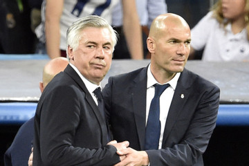 Zidane chuẩn bị trở lại Real Madrid thay Ancelotti