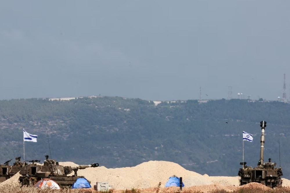 Hezbollah nã đạn cối vào doanh trại Israel, Mỹ sơ tán bớt nhân viên ngoại giao