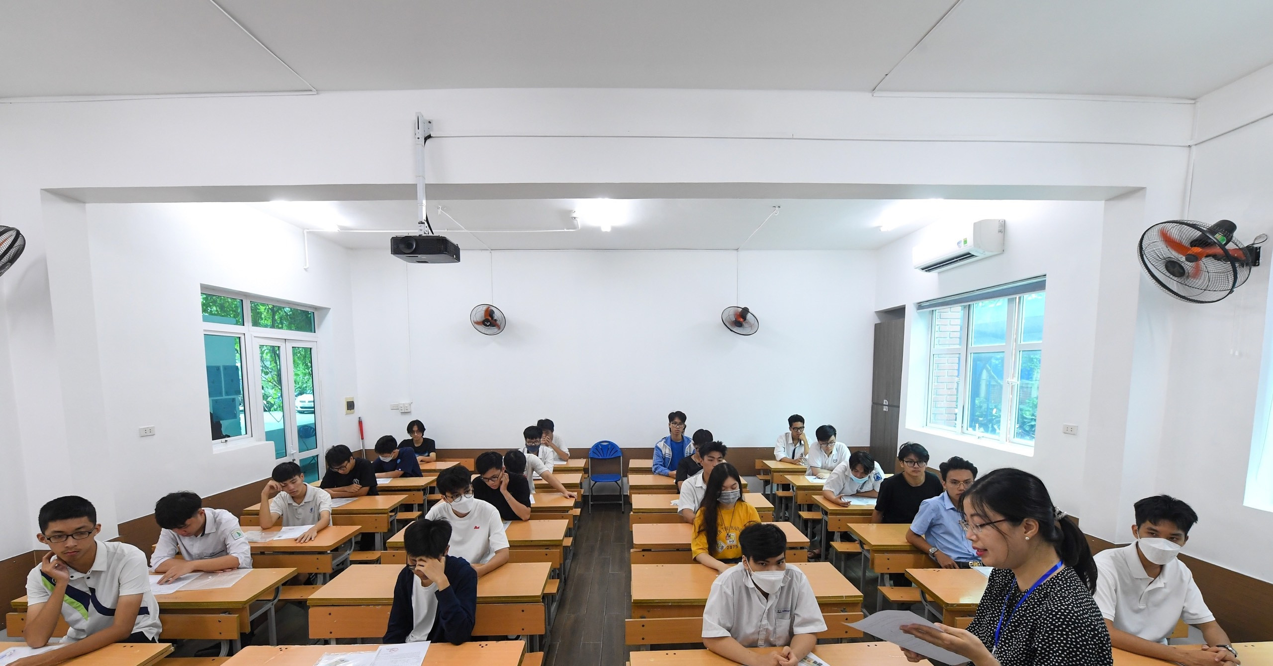 Phương án thi tốt nghiệp THPT 2025 với 4 môn: Đảm bảo công bằng, giảm tải áp lực