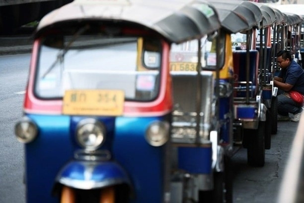 Tài xế xe tuk tuk Thái Lan bị bắt khẩn vì tấn công khách nước ngoài