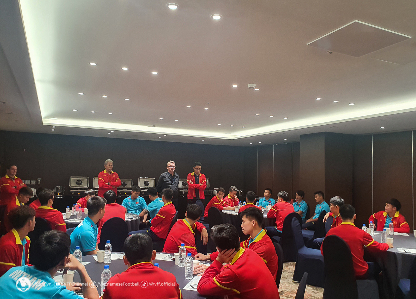 tuyen viet nam 4.jpg