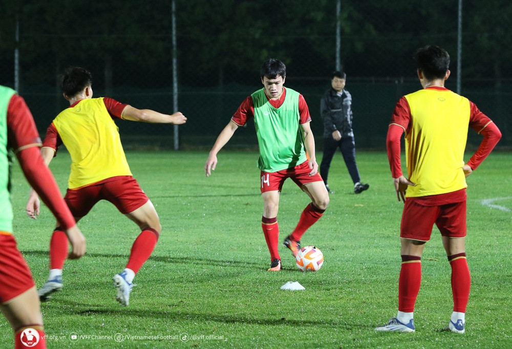 tuyen viet nam 6.jpg