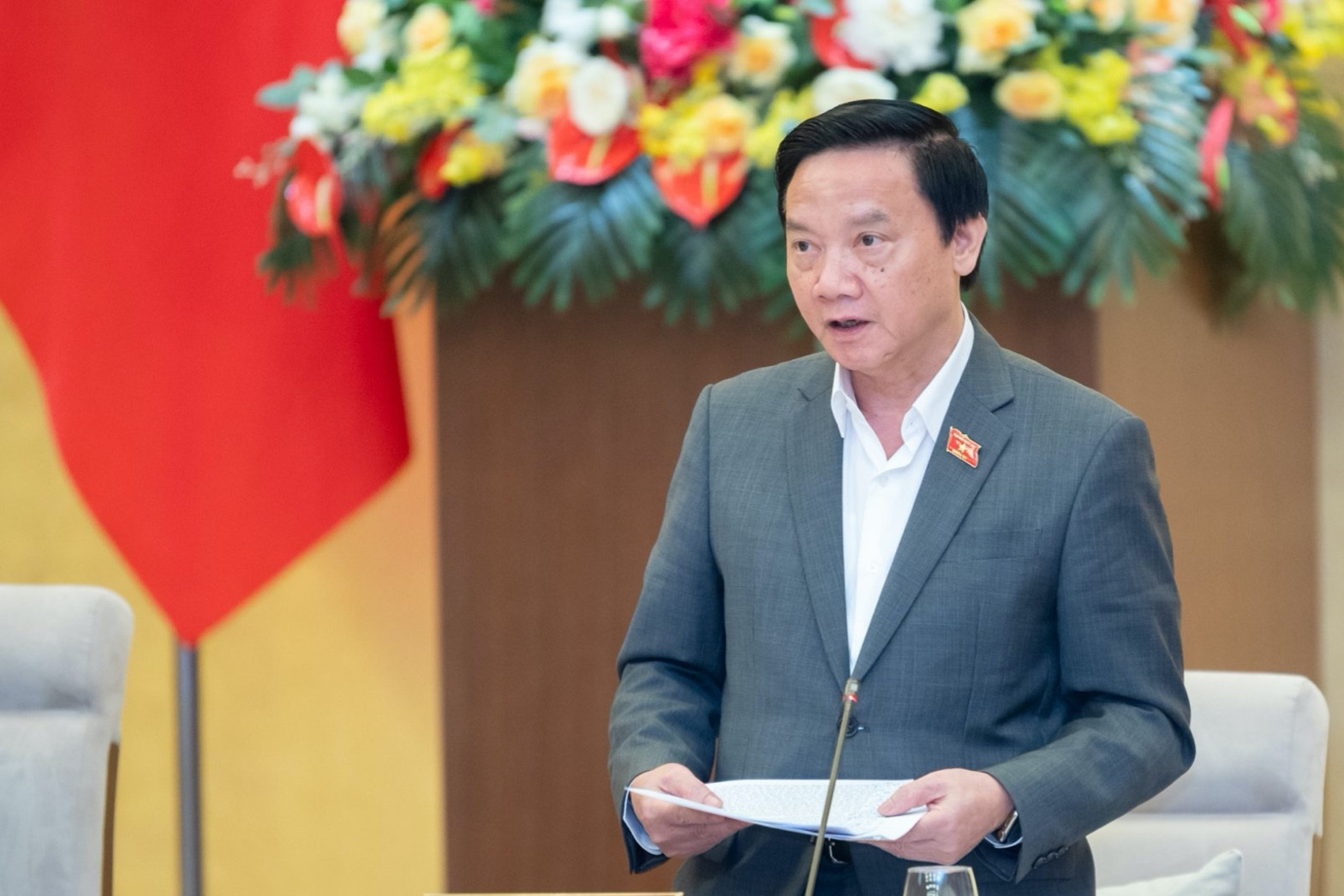 'Cải cách tiền lương gắn với kỷ luật, kỷ cương của cán bộ, công chức'