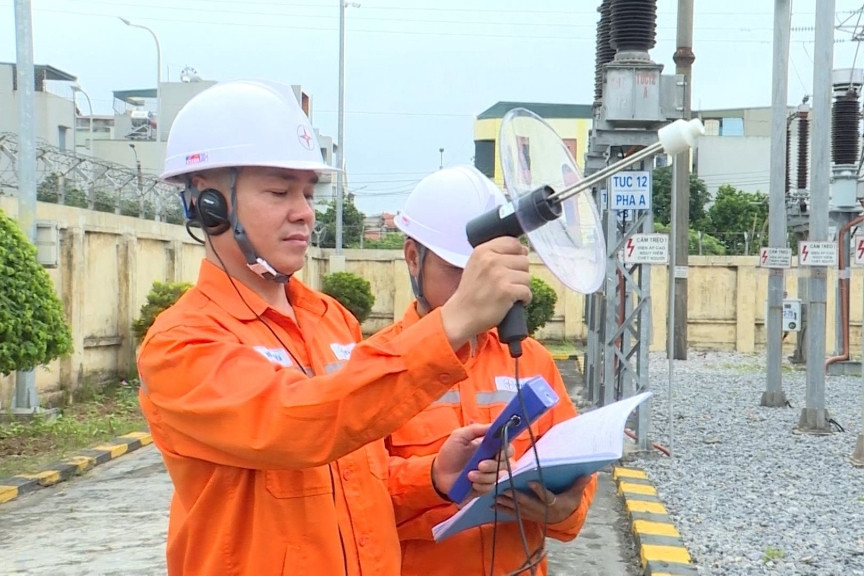 Chuyển đổi số ngành Điện Quảng Ninh để hướng tới lợi ích khách hàng