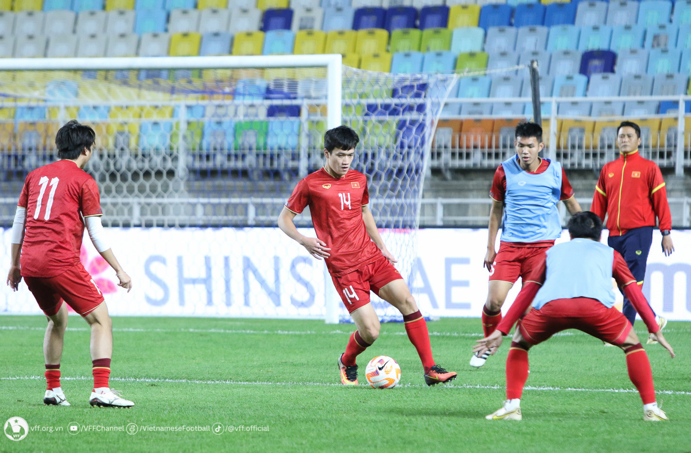 tuyen viet nam 5.jpg