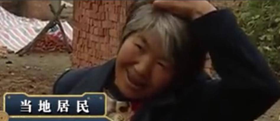 Bí ẩn "ngôi làng tóc bạc" ở Trung Quốc: Chuyên gia đến điều tra cũng bạc đầu theo - Ảnh 5.