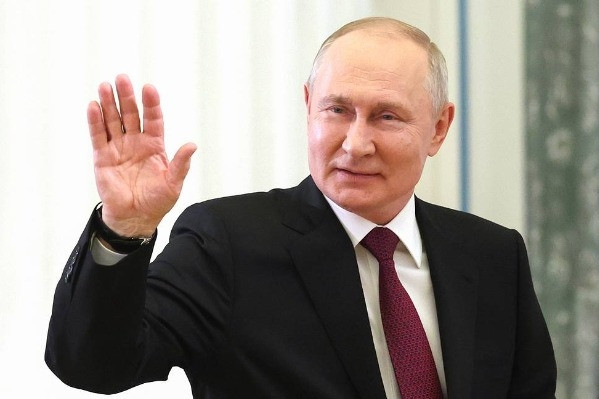Kremlin nói ông Putin 'không có đối thủ' trong bầu cử tổng thống ở Nga