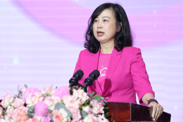Bộ trưởng Y tế kêu gọi phụ nữ chủ động tầm soát ung thư vú