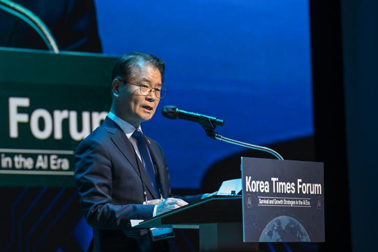 Trí tuệ nhân tạo là con dao hai lưỡi trên thị trường lao động