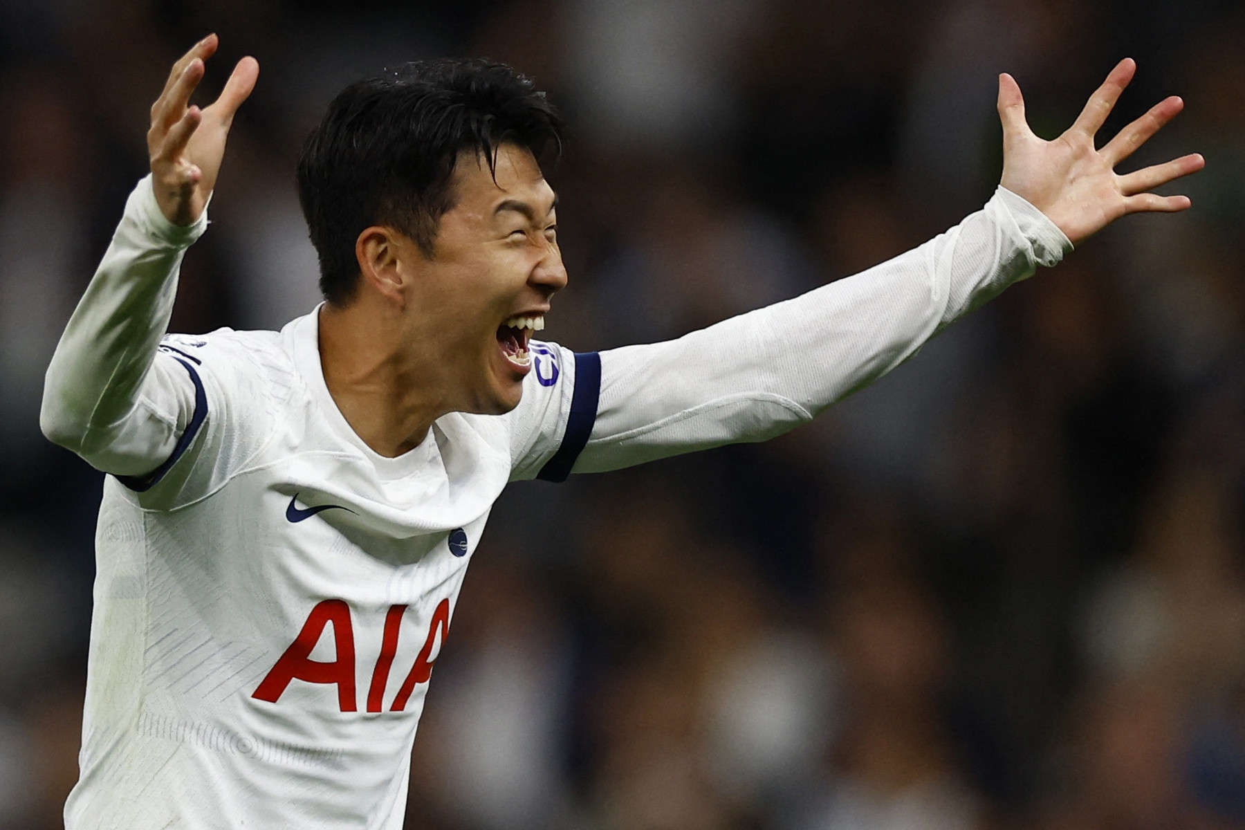 Real Madrid cân nhắc mua Son Heung Min