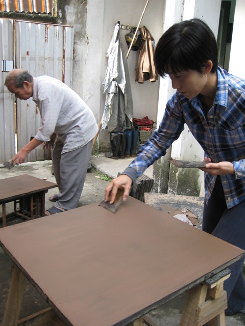 Japanese master of Vietnamese lacquer