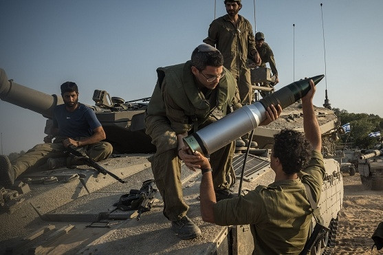 Lính Israel sắp tiến vào Dải Gaza, Mỹ cho Tel Aviv thuê lại hệ thống Vòm sắt