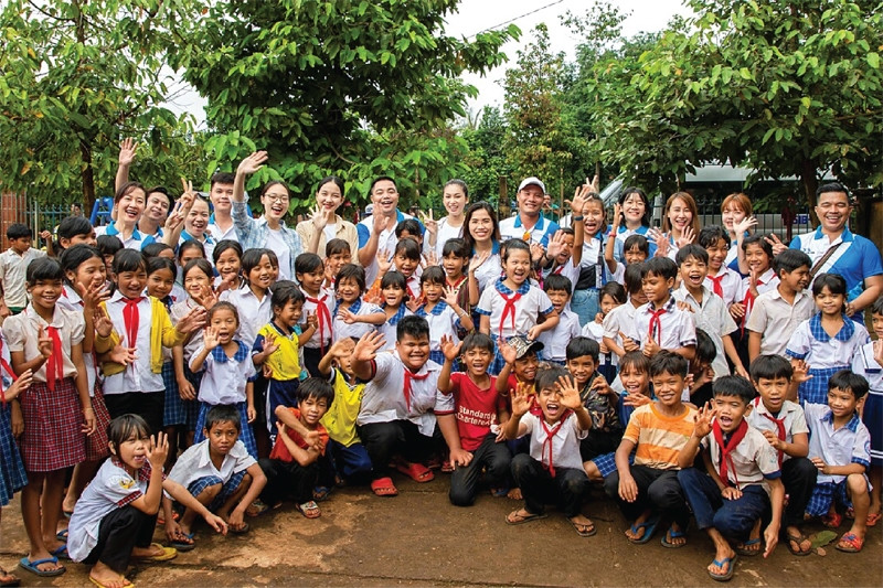 ‘Tủ sách Khải Hoàn’ và khát vọng đến gần hơn với trẻ em cả nước