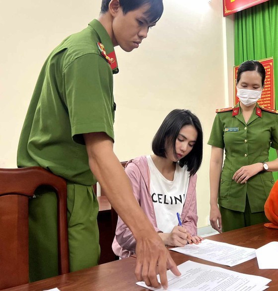 Underwear model Ngoc Trinh nabbed for causing social disorder