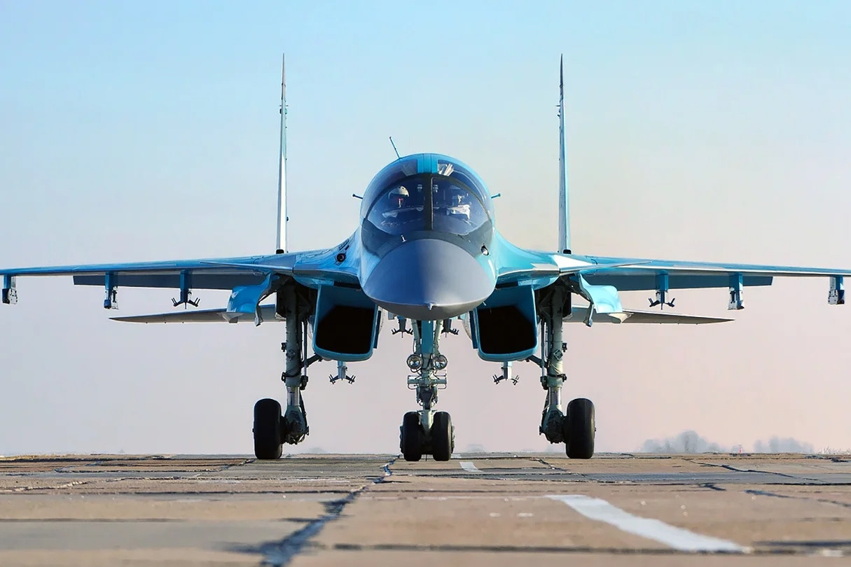 Video công sự Ukraine nổ tung do trúng bom từ tiêm kích Su-34 của Nga