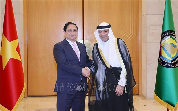 Prime Minister visits Gulf Cooperation Council’s headquarters hinh anh 2