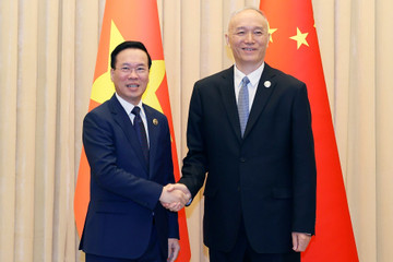 Chủ tịch nước đề nghị Trung Quốc tăng cường đầu tư dự án lớn ở Việt Nam