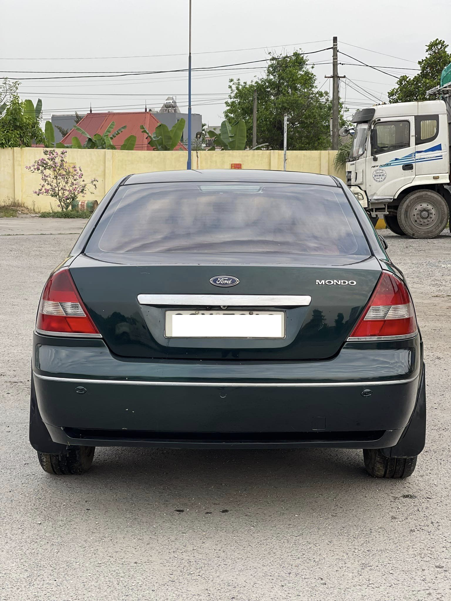 Ô tô cũ số tự động giá 100 triệu đồng: Dễ mua nhưng khó bền