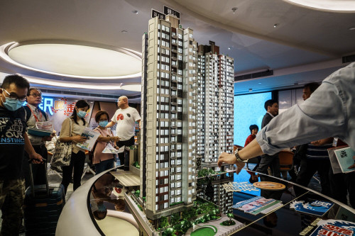 Nhà ế kỷ lục, giá bất động sản Hong Kong lao dốc