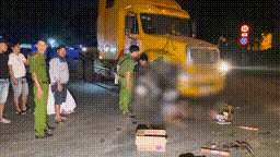 Bà Rịa - Vũng Tàu: 2 người thương vong sau va chạm với xe container