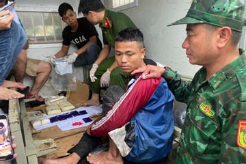 Bắt thanh niên ở Quảng Trị vận chuyển 18.000 viên ma túy