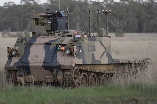Xem Australia biến xe bọc thép thành người máy quân sự