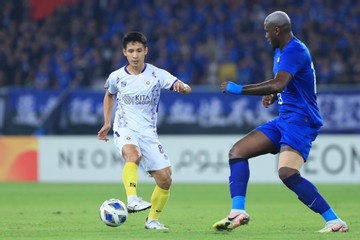 Chơi với 9 người, Hà Nội FC suýt gây bất ngờ ở Cúp C1 châu Á