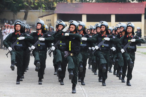 Trung đoàn Cảnh sát cơ động Thủ đô đón nhận Huân chương Bảo vệ Tổ quốc hạng Ba