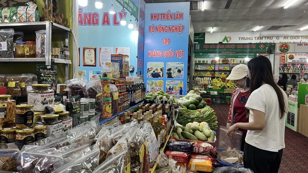 nông sản lên sàn .jpeg