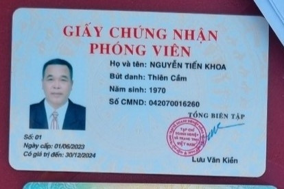 Tạm giữ hình sự phóng viên cưỡng đoạt tiền của người dân