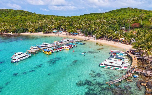 Plastic waste reduction crucial for Phu Quoc’s sustainable tourism development hinh anh 1