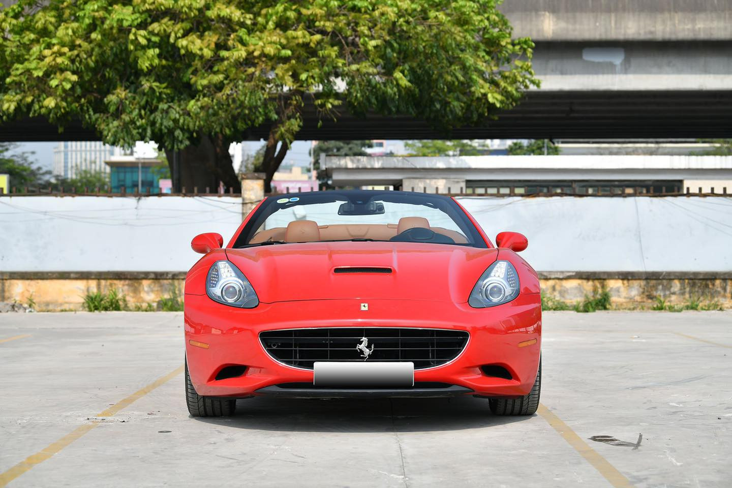Siêu xe Ferrari California về tay ông Đặng Lê Nguyên Vũ cực hiếm, giá hơn 10 tỷ