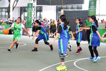 157 đội bóng tranh tài giải bóng rổ học sinh tiểu học Hà Nội 2023