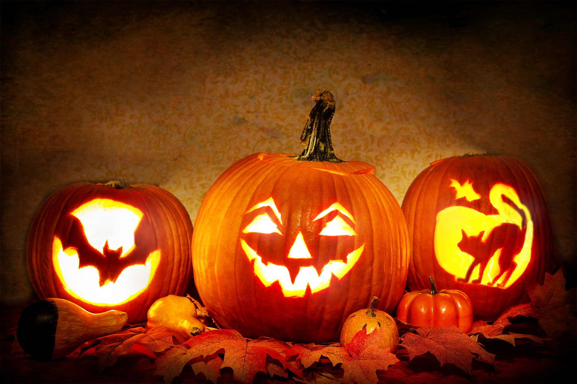 Mẫu mặt nạ halloween hình bí ngô cho bé | Halloween classroom decorations,  Pumpkin mask, Halloween masks